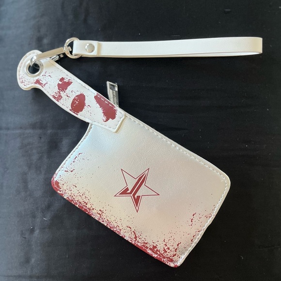 Jeffree Star Cosmetics Cleaver Wristlet Coin Purse new - Picture 1 of 5